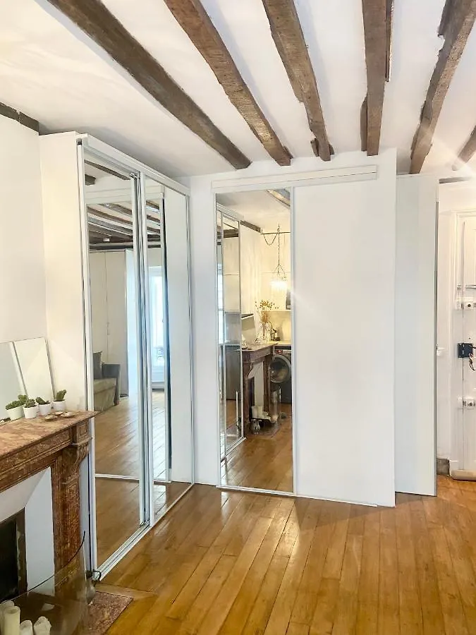 Electra Mini-Studio Paris